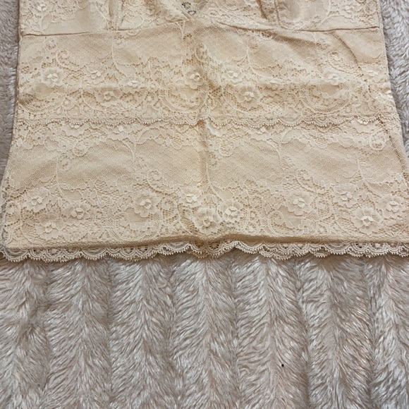 Abercrombie crop top cream off white lace tank top v neck adjustable straps - Picture 3 of 6